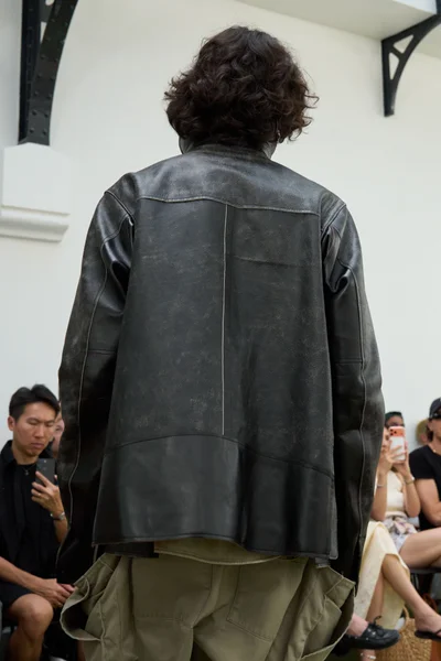 Look 76
